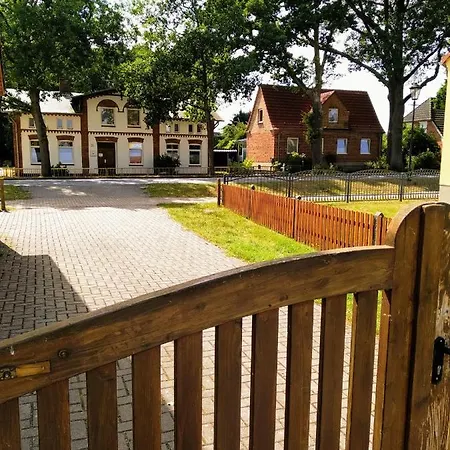 Schone, Gepflegte Ferienwohnung In Ostseenahe شقة *
